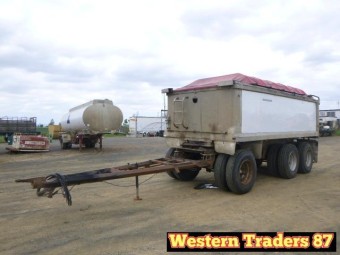 Hamelex White Chassis Tipping Dog Trailer 1991 Used