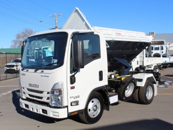 Isuzu NMR 60/45-150 AMT TRI-TIPPER 2024 New