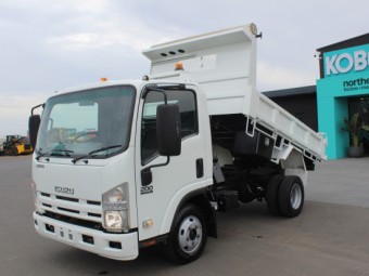 Isuzu NPR200 2008 Used