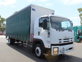 Isuzu FTR900 2011 Used
