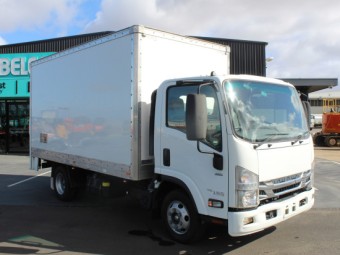 Isuzu NPR 45 155 2018 Used
