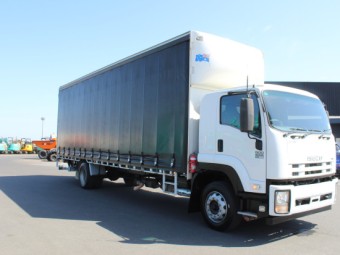Isuzu FTR900 2014 Used