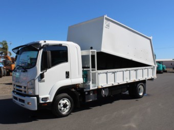 Isuzu FRR600 2015 Used