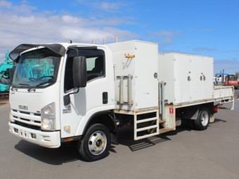 Isuzu NPR400 2009 Used