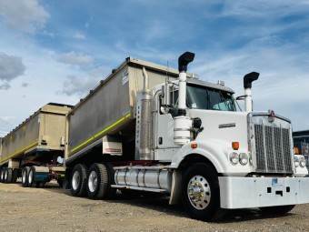 2012 Kenworth T409SAR Alloy Tipper & Borcat BC5006 OD Alloy 