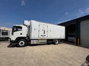 Isuzu f-series 2013 Used