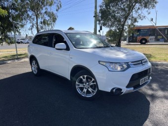 MITSUBISHI OUTLANDER ZJ MY14.5 2014 USED
