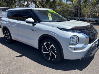 Mitsubishi Outlander 2024 Used