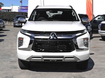 Mitsubishi Pajero Sport 2025 New