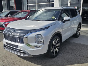 Mitsubishi Outlander 2026 New