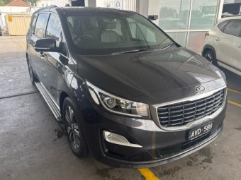 Kia Carnival 2018 Used